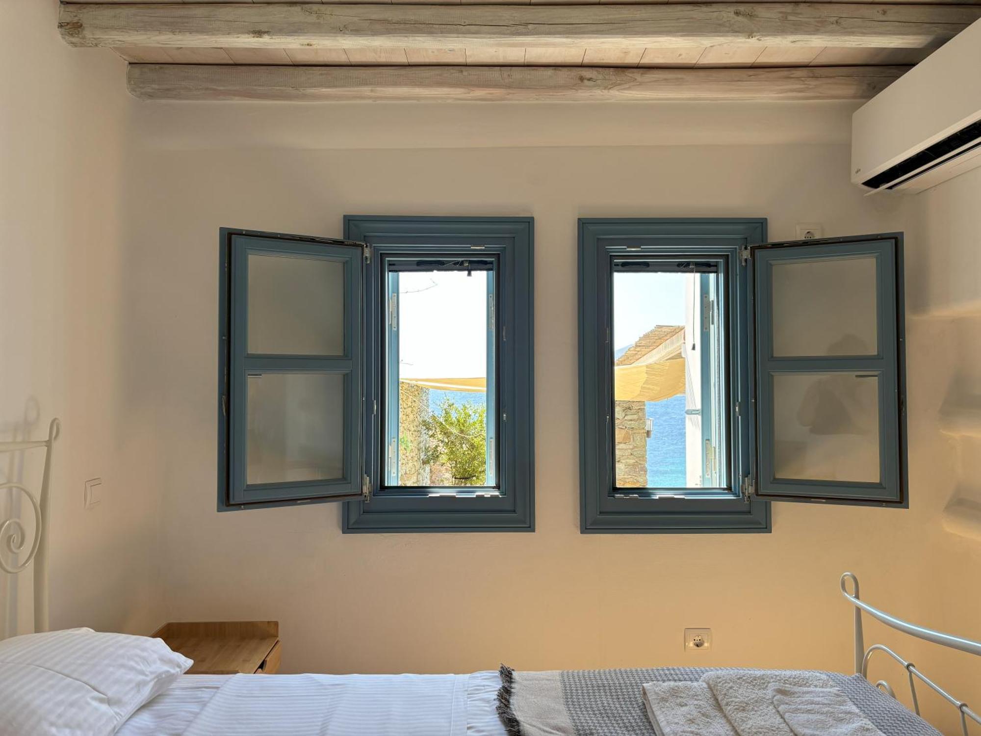 Almyra Red Villa كيثنوس المظهر الخارجي الصورة